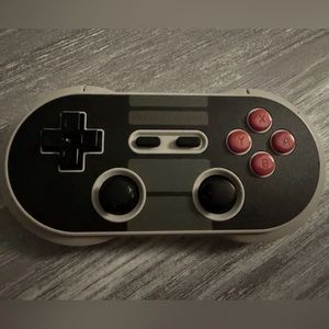 Vintage Game Console 8BITDO™ BBITDO GAMEPAD PRO